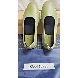 Cloud Street Men Stylish Waterproof Lined Rubber Galosh/Overshoe Olive Sz M wide